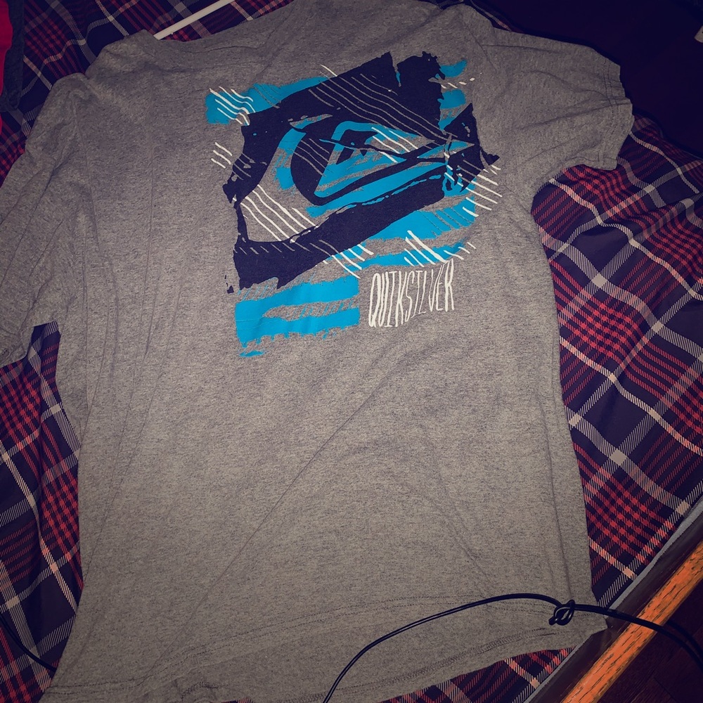 Quick silver XL t shirt